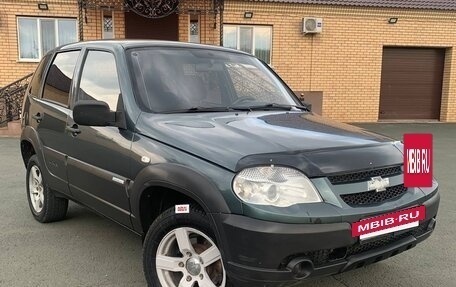 Chevrolet Niva I рестайлинг, 2011 год, 380 000 рублей, 2 фотография