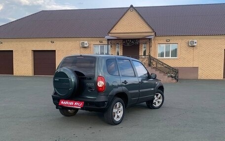 Chevrolet Niva I рестайлинг, 2011 год, 380 000 рублей, 3 фотография