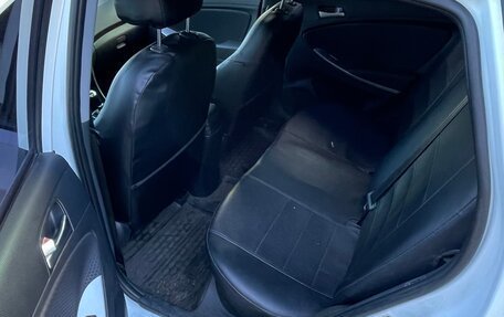 Hyundai Solaris II рестайлинг, 2016 год, 1 200 000 рублей, 9 фотография