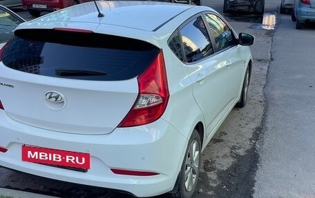Hyundai Solaris II рестайлинг, 2016 год, 1 200 000 рублей, 4 фотография