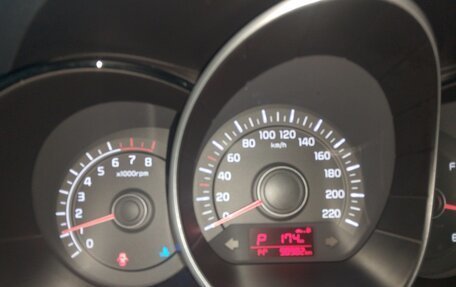 KIA Rio III рестайлинг, 2015 год, 1 100 000 рублей, 16 фотография