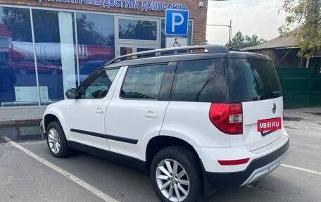 Skoda Yeti I рестайлинг, 2015 год, 1 420 000 рублей, 5 фотография