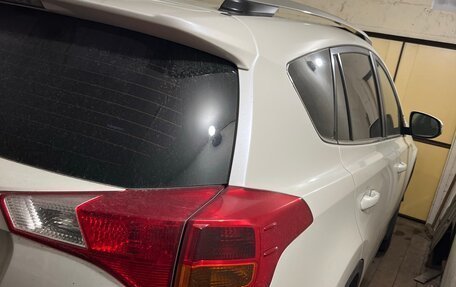 Toyota RAV4, 2014 год, 2 150 000 рублей, 4 фотография