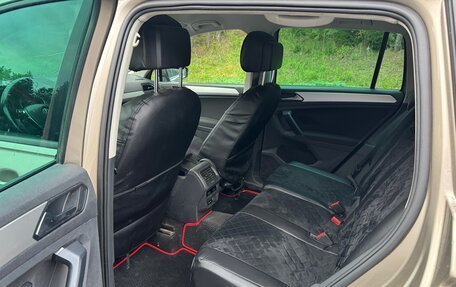 Volkswagen Tiguan II, 2019 год, 1 800 000 рублей, 9 фотография