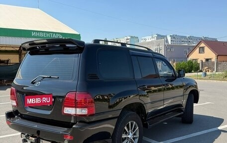 Toyota Land Cruiser 100 рестайлинг 2, 2001 год, 2 200 000 рублей, 2 фотография