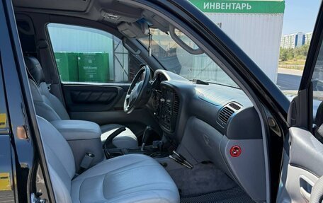 Toyota Land Cruiser 100 рестайлинг 2, 2001 год, 2 200 000 рублей, 9 фотография