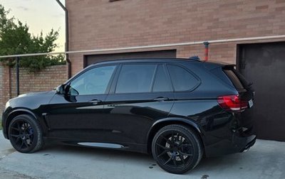 BMW X5 M, 2018 год, 6 230 000 рублей, 1 фотография
