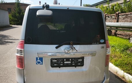 Toyota Noah III, 2008 год, 1 275 000 рублей, 15 фотография