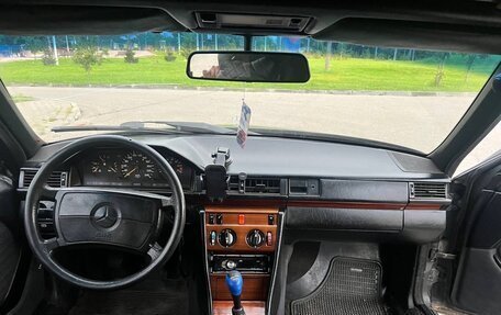 Mercedes-Benz E-Класс, 1992 год, 165 000 рублей, 8 фотография