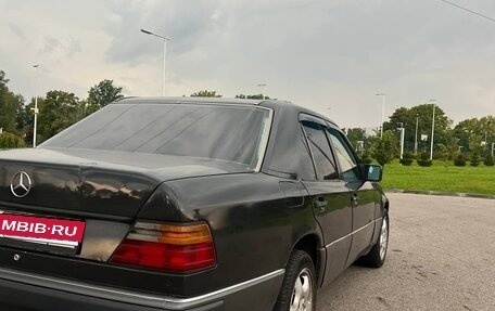 Mercedes-Benz E-Класс, 1992 год, 165 000 рублей, 5 фотография
