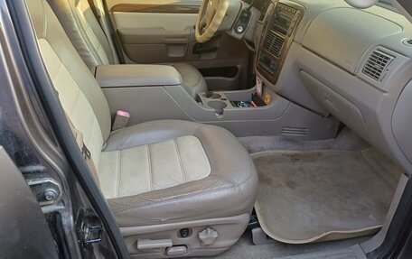 Ford Explorer III, 2005 год, 760 000 рублей, 11 фотография