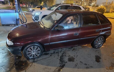 Opel Astra F, 1992 год, 165 000 рублей, 6 фотография