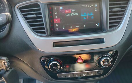 Hyundai Solaris II рестайлинг, 2019 год, 1 650 000 рублей, 8 фотография