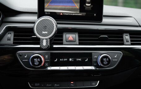 Audi A4, 2016 год, 2 550 000 рублей, 20 фотография