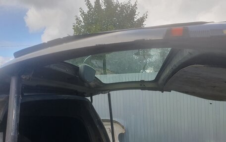 Hyundai H-1 II рестайлинг, 1999 год, 100 000 рублей, 3 фотография
