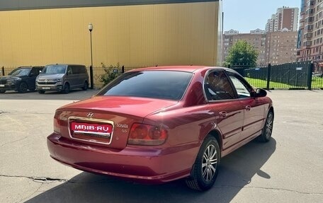 Hyundai Sonata IV рестайлинг, 2004 год, 449 000 рублей, 1 фотография