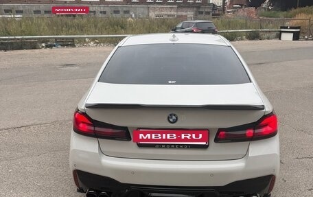 BMW 5 серия, 2021 год, 4 700 000 рублей, 8 фотография