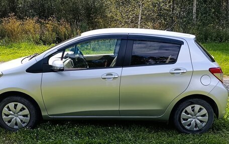 Toyota Vitz, 2011 год, 690 000 рублей, 8 фотография