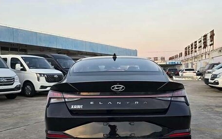 Hyundai Elantra, 2022 год, 1 365 000 рублей, 5 фотография