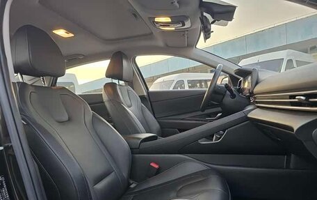 Hyundai Elantra, 2022 год, 1 365 000 рублей, 15 фотография