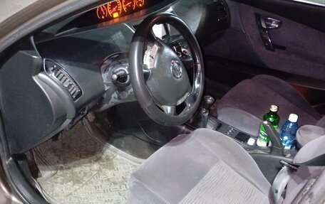 Nissan Primera III, 2005 год, 300 000 рублей, 9 фотография