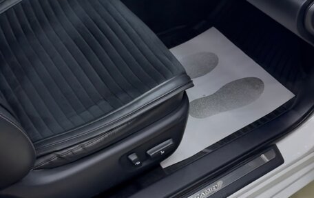 Toyota Camry, 2017 год, 2 550 000 рублей, 4 фотография