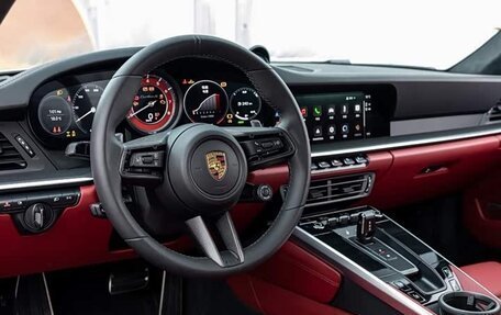 Porsche 911, 2022 год, 20 000 000 рублей, 13 фотография