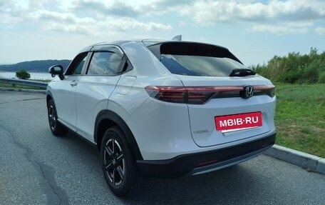 Honda Vezel, 2024 год, 2 760 000 рублей, 5 фотография