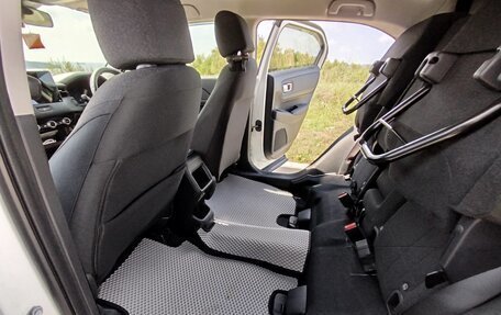 Honda Vezel, 2024 год, 2 760 000 рублей, 25 фотография