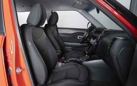 KIA Soul II рестайлинг, 2018 год, 1 777 000 рублей, 8 фотография