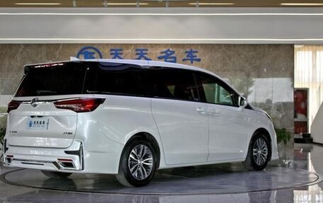 Buick GL8 III, 2022 год, 3 190 000 рублей, 2 фотография