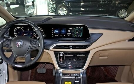 Buick GL8 III, 2022 год, 3 190 000 рублей, 8 фотография