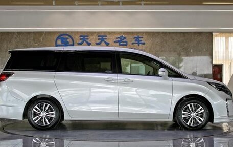 Buick GL8 III, 2022 год, 3 190 000 рублей, 6 фотография