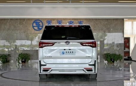 Buick GL8 III, 2022 год, 3 190 000 рублей, 4 фотография