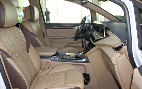 Buick GL8 III, 2022 год, 3 190 000 рублей, 16 фотография