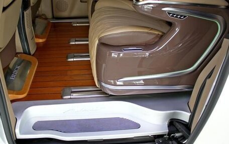 Buick GL8 III, 2022 год, 3 190 000 рублей, 22 фотография