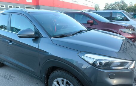 Hyundai Tucson III, 2018 год, 2 100 000 рублей, 8 фотография