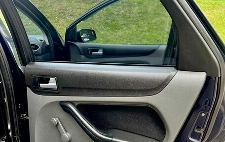 Ford Focus II рестайлинг, 2007 год, 350 000 рублей, 21 фотография