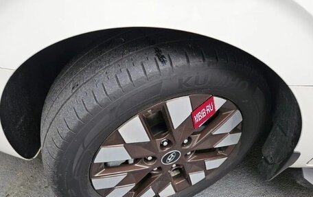 Hyundai Staria, 2022 год, 4 130 000 рублей, 5 фотография