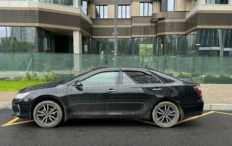 Toyota Camry, 2017 год, 1 760 000 рублей, 6 фотография