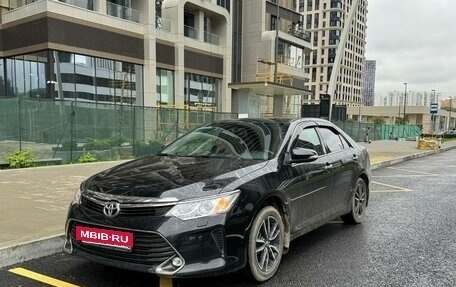 Toyota Camry, 2017 год, 1 760 000 рублей, 5 фотография