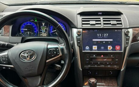 Toyota Camry, 2017 год, 1 760 000 рублей, 12 фотография