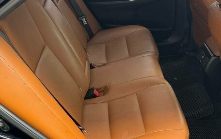 Toyota Camry, 2017 год, 1 760 000 рублей, 14 фотография