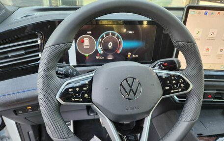 Volkswagen Tiguan, 2025 год, 5 040 000 рублей, 15 фотография