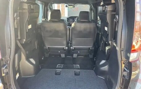 Toyota Esquire I, 2016 год, 2 100 000 рублей, 12 фотография