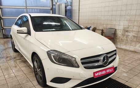 Mercedes-Benz A-Класс, 2014 год, 1 150 000 рублей, 1 фотография