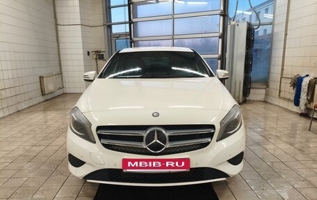 Mercedes-Benz A-Класс, 2014 год, 1 150 000 рублей, 5 фотография