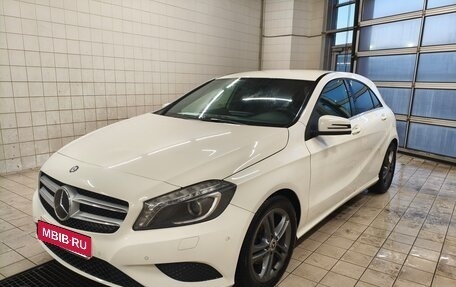 Mercedes-Benz A-Класс, 2014 год, 1 150 000 рублей, 2 фотография