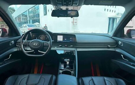 Hyundai Elantra, 2021 год, 1 299 000 рублей, 10 фотография