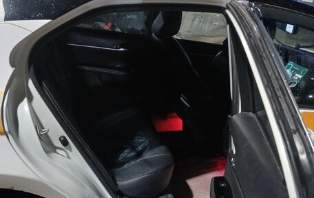 Toyota Camry, 2019 год, 1 650 000 рублей, 11 фотография
